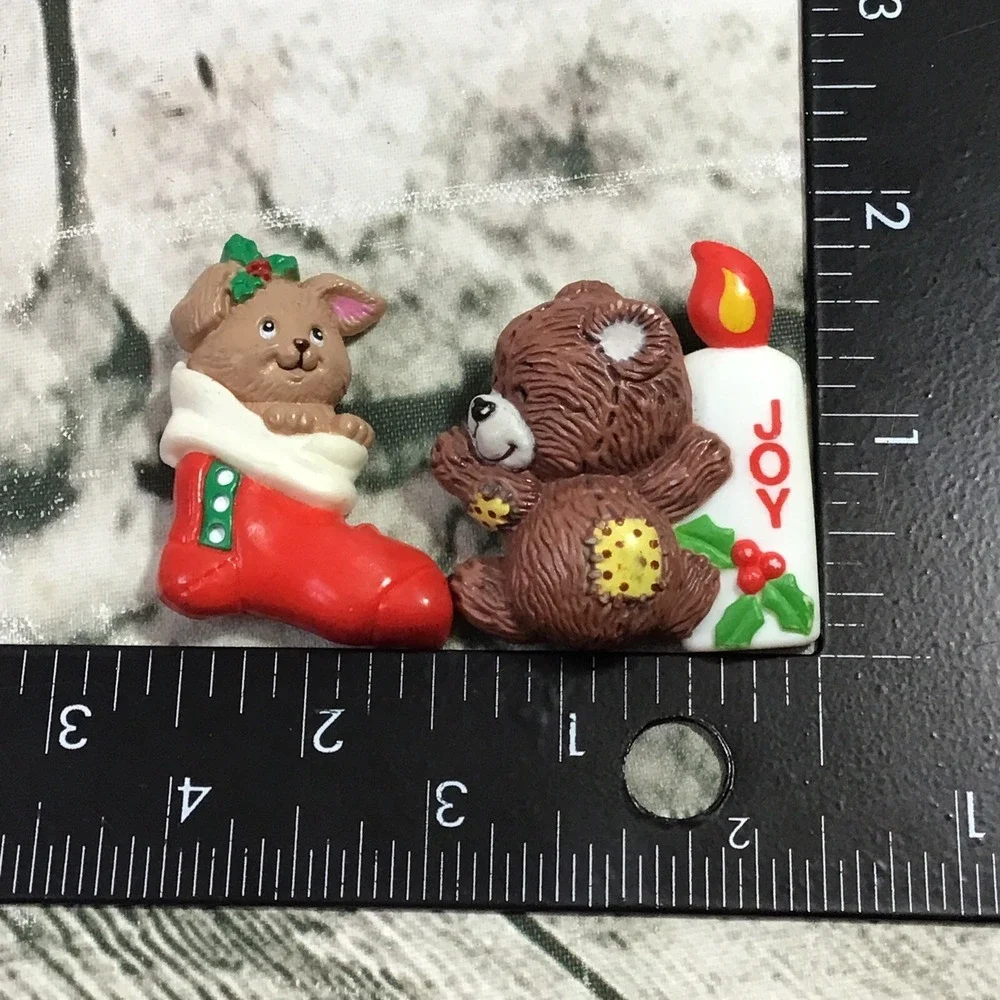 Vintage Christmas Pins Lot Of 2 Rag Tag‎ Teddies Enesco Hallmark Plastic